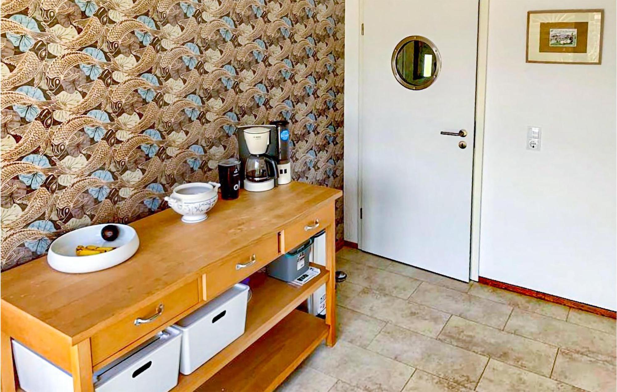 2 Bedroom Gorgeous Home In Hennstedt Hennstedt  Экстерьер фото